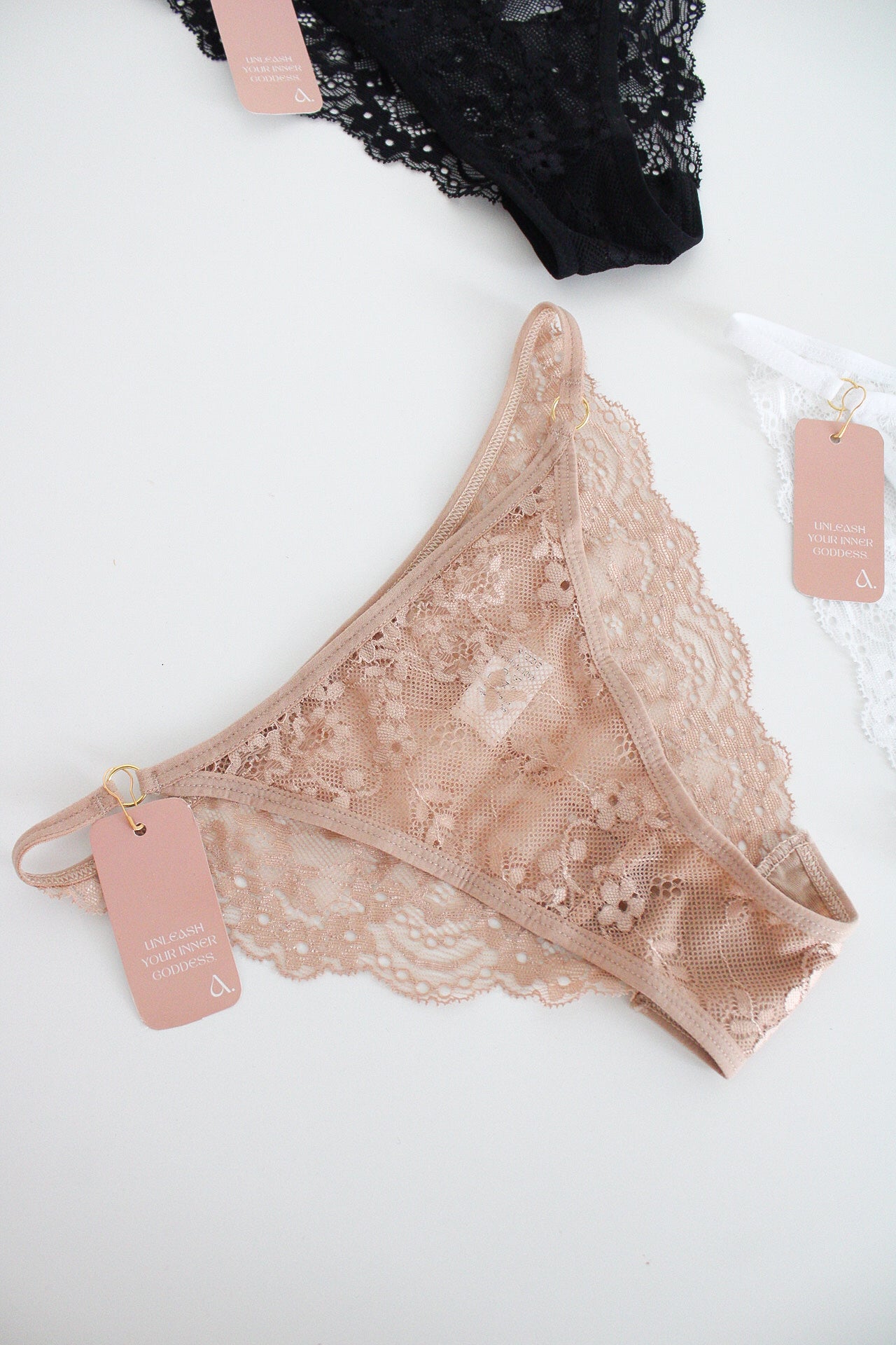 Panty tyare